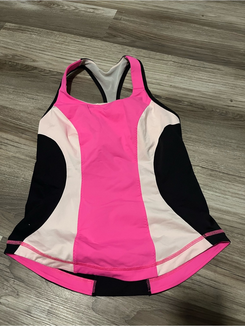 Lululemon Women’s Athletic Pink Colorblock workout Top
